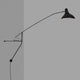 DCWéditions Mantis BS2 Wandleuchte, elegante und flexible Lichtquelle für jeden Raum.