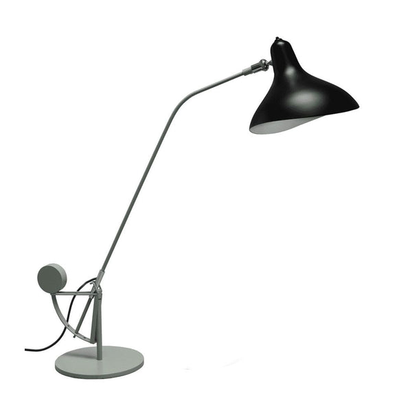 DCWéditions Mantis BS3 Retro Tischleuchte verstellbar mit flexiblem Arm und schwarzem Lampenschirm.