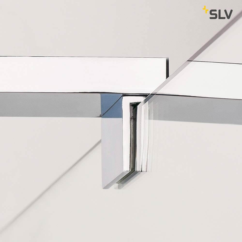 Nahaufnahme der DORISA LED Spiegelleuchte in chrom mit Gelenkstück und Klemmbereich für optimale Ausrichtung.