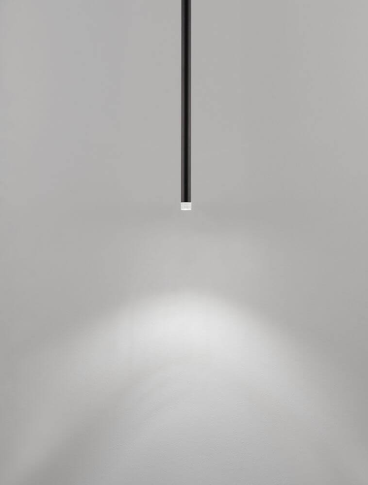 Dandia LED Pendelleuchte Ø 8cm 3000K Schwarz in modernem Design, ideal für stilvolle Innenräume.