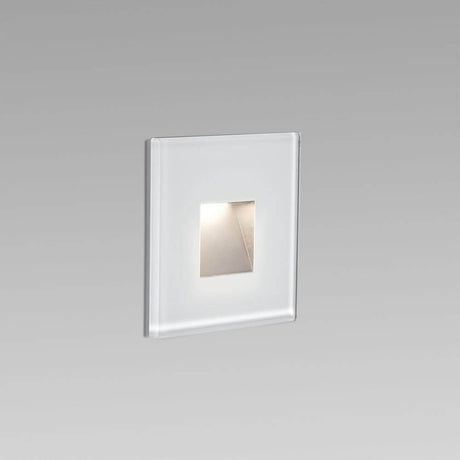 Dart-1 LED Outdoor Wandeinbaulampe IP65 in weißem Design mit Glasdiffusor für die Beleuchtung im Freien.