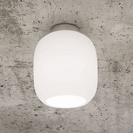 Moderne Casablanca taklampe Murea Ø 13 cm med baldakin, elegant design og mykt lys.