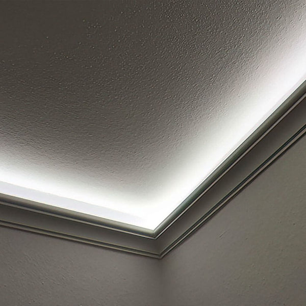 Decorative light coving profile 118cm for indirect LED lighting on the ceiling with a soft light curve.