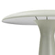 Design Tischleuchte Shelter mit konischer Basis und abgerundetem Schirm in kalksteinfarbenem Finish.
