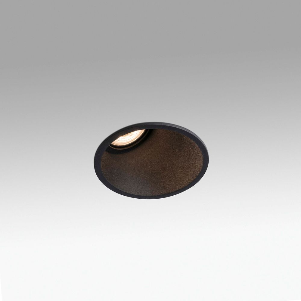 Downlight Fresh Wall Washer 230V 25° Schwarz asymmetrisch - elegante, schwarze Wandwaschbeleuchtung für optimalen Komfort.