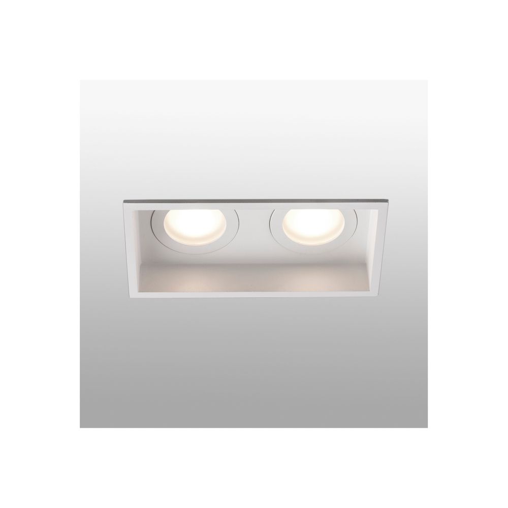 Downlight HYDE 2-flammig GU10 IP44 Weiß mit zwei Leuchtmitteln in modernem Design.