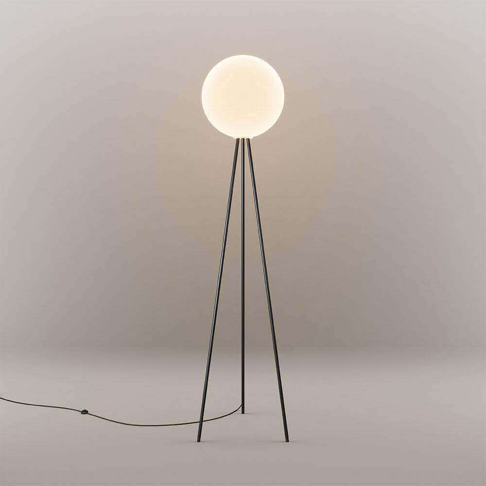Tripod floor lamp Orb Tripod 160cm | skapetze®