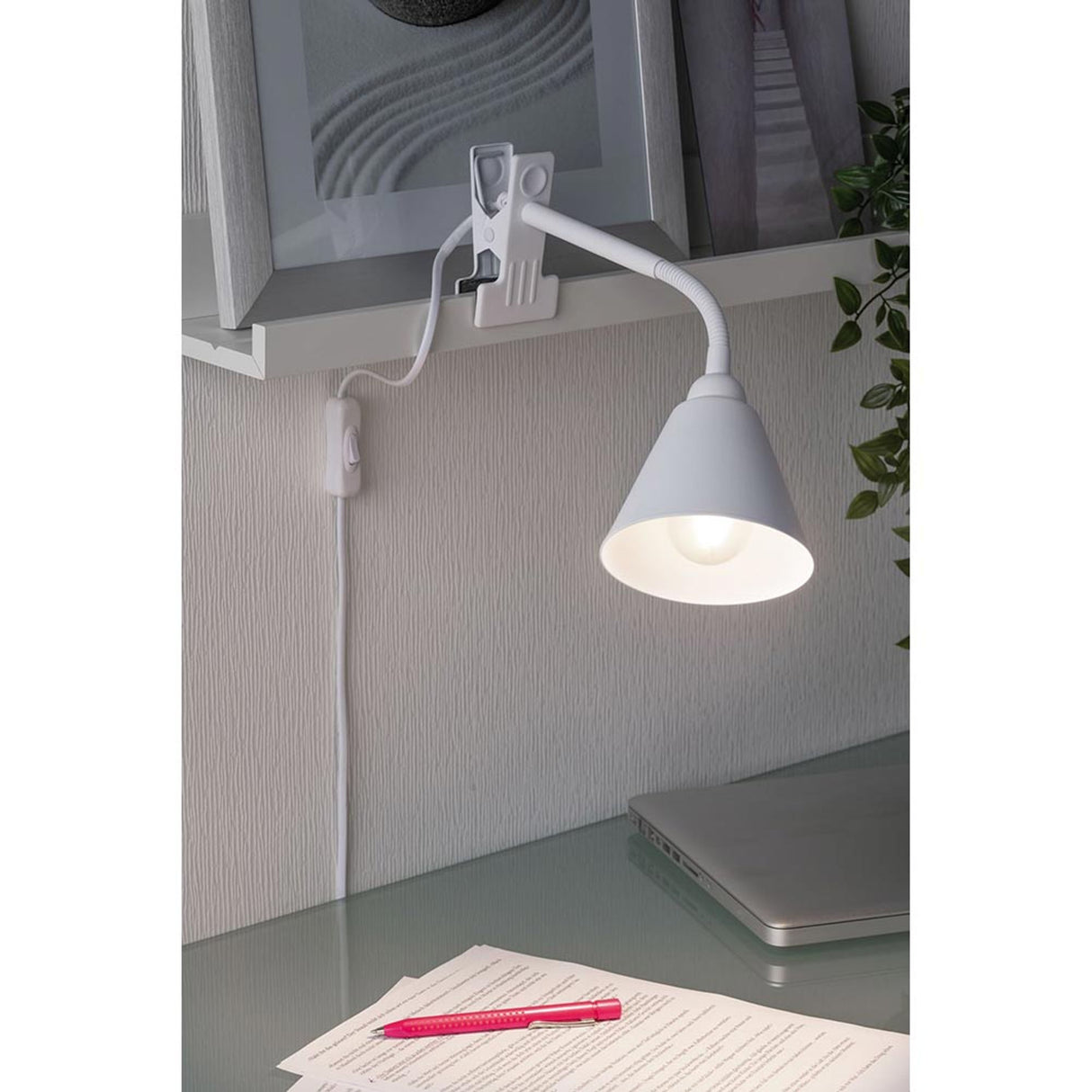 E14 5W LED Tropfen Filament 2700K Klar