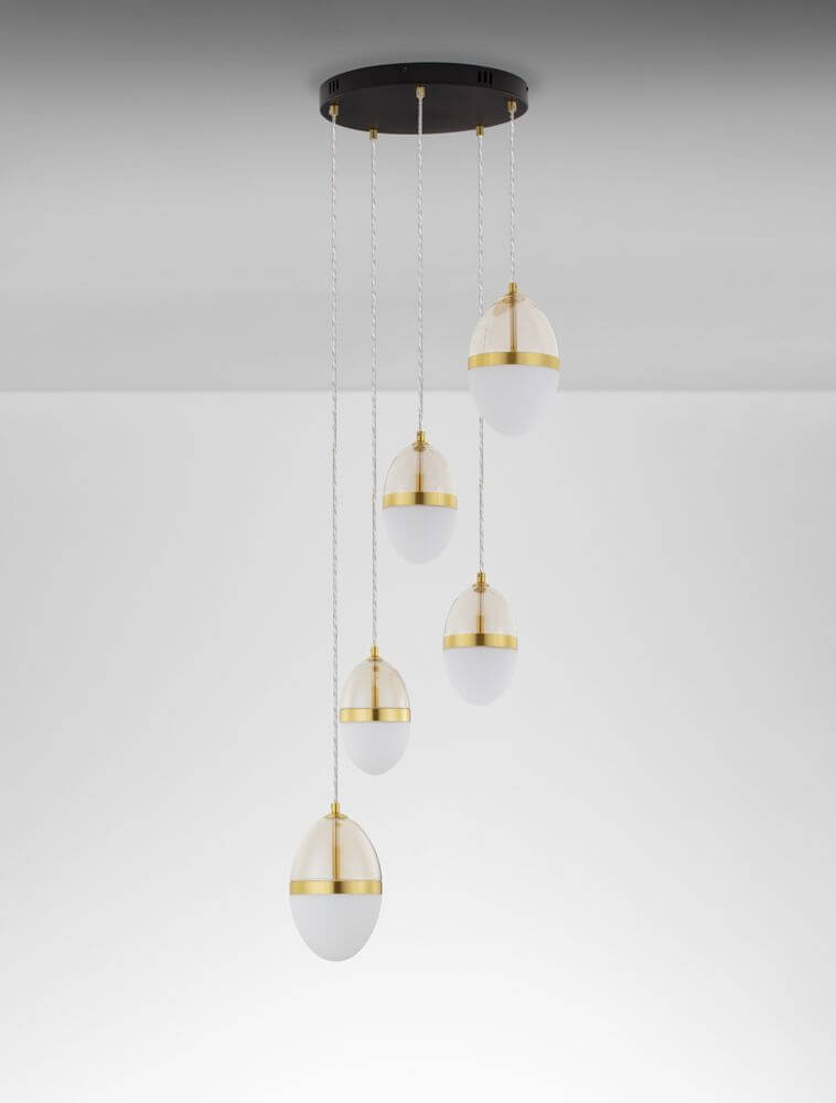 Egna Pendelleuchte 5-flammig Ø 45cm 3000K Gold mit eleganten Opalglas und goldener Akzentuierung.