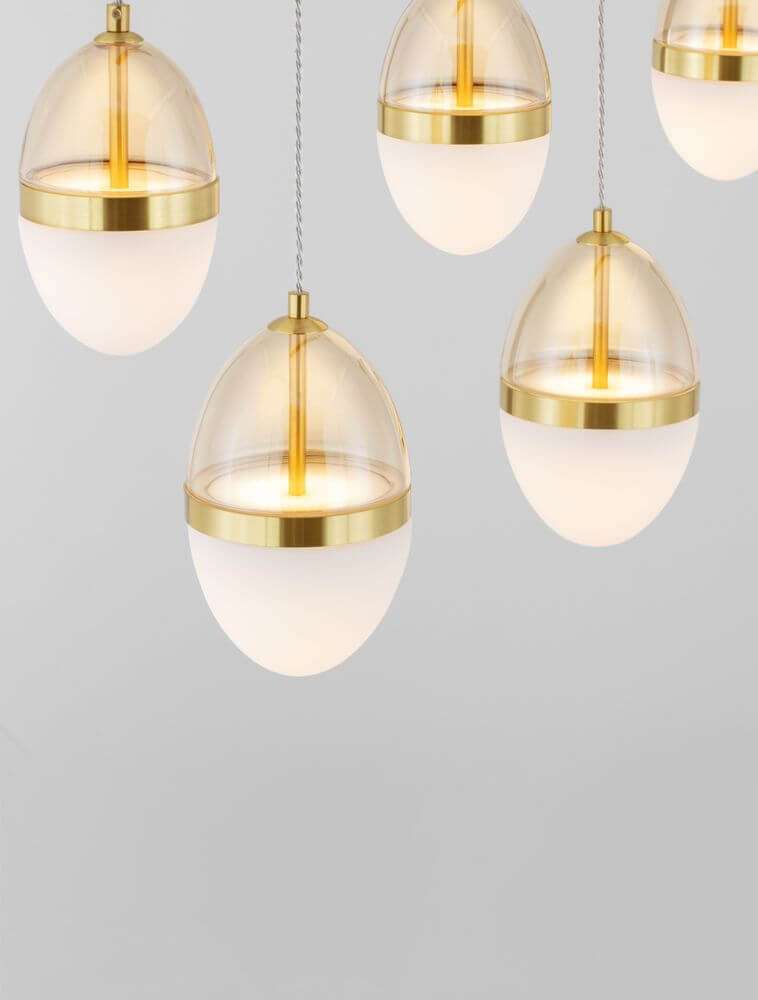 Egna Pendelleuchte 5-flammig Balken 3000K Gold in eleganter, moderner Ausführung mit goldenen Details