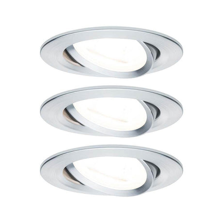 Kit de spots encastrés Nova rond orientable LED 3x6,5W 2700K GU10 avec un design moderne et une lumière blanc chaud.