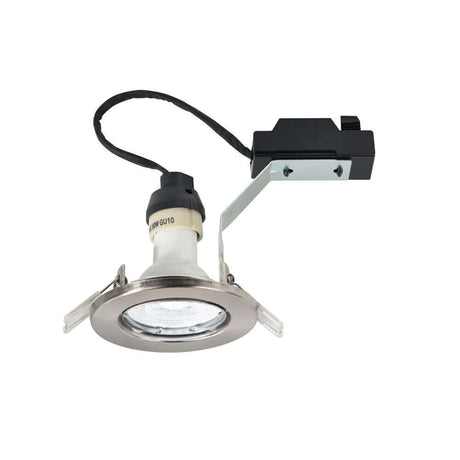 Einbaustrahler Canis 5-Kit 6500K mit verstellbarem Metallrahmen für optimale Beleuchtung.