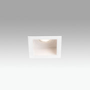 Einbaustrahler Moist IP44 230V Weiß, quadratische weiße Einbauleuchte für dezente Deckenintegration