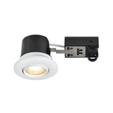 Eleganter Einbaustrahler Umberto IP44, ideal für dicke Decken und verschiedene Materialien, mit GU10-Glühbirne.