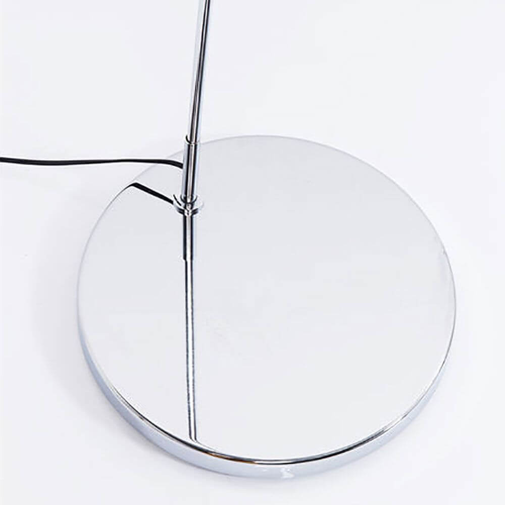 Basis der Eleganten Stehleuchte Gooseneck Schwarz mit hochglänzendem Chrom Gestell.