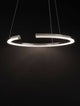 Elmo LED Pendelleuchte Ø 64cm 3500K Chrom, moderne silberne Lampe aus Aluminium, schwebend im Raum.