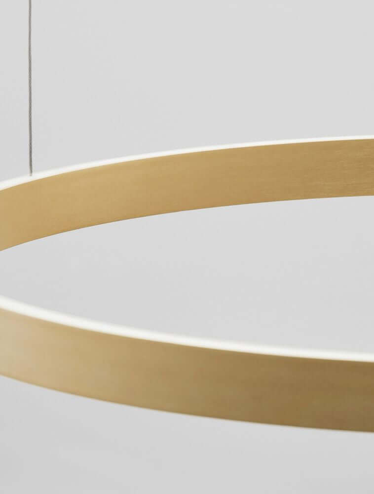 Elowen LED Pendelleuchte Ø 80cm 3000K Up & Down in elegantem, goldfarbenem Design