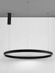 Elowen LED Pendelleuchte Ø 98cm 3000K Up & Down in modernem Design, schwebend über einem minimalistischen Hintergrund.