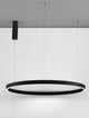 Elowen LED Pendelleuchte Ø 98cm 3000K Up & Down in modernem Design mit klaren Linien in Sandschwarz.