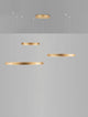 Elowen LED Pendelleuchte 3-flammig 3000K Up & Down mit modernem Design in Gold und Aluminium.