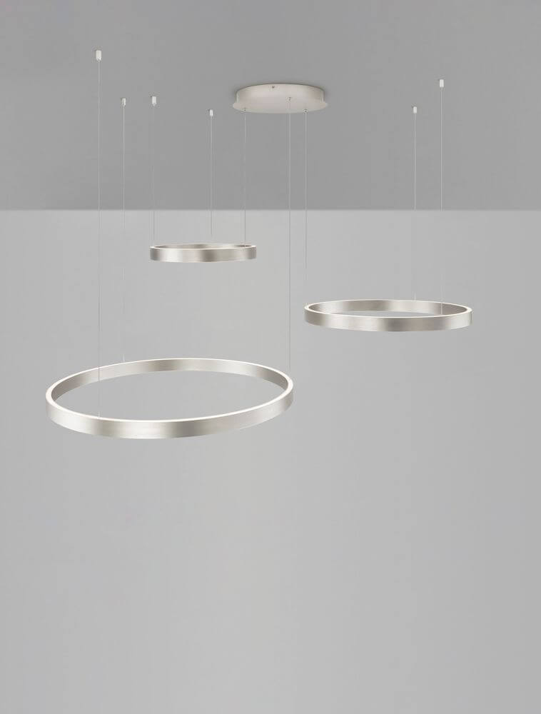 Elowen LED Pendelleuchte 3-flammig 3000K Up & Down in modernem silbernem Design, ideal für Ess- und Wohnzimmer.