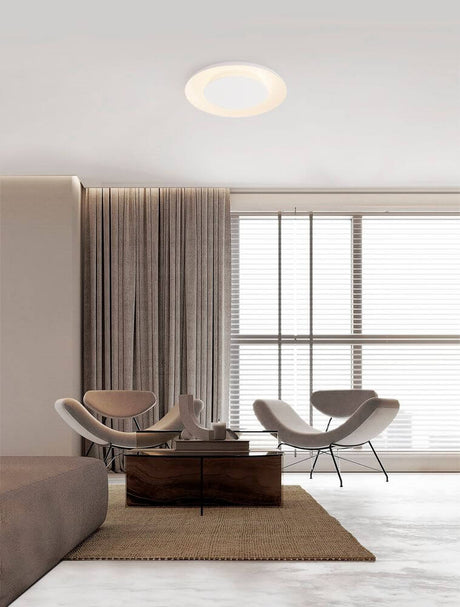 Epos loftslampe Ø 60cm 2700, 4000K i sort og guld design over moderne stue med stemningsbelysning