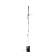 Eva Stehleuchte mit Marmorfuß, moderne Stehlampe mit pulverbeschichtetem Metall und elegantem Design