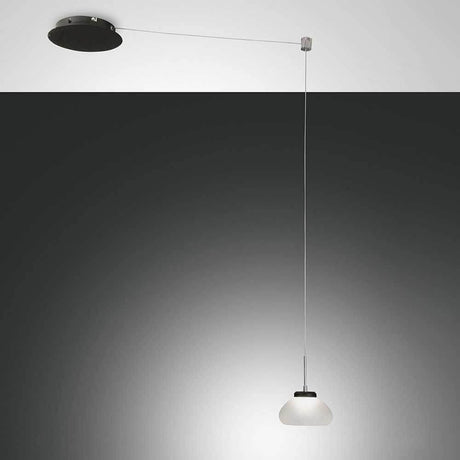 Arabella LED Pendellampe Glas mit modernem Design und elegantem Glasdiffusor, ideal für Wohnzimmer und Esszimmer.