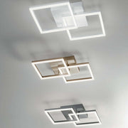Bard LED Loft- og væglampe med moderne, dæmpbar LED-Ramme i et elegant design.