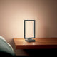 Bard LED Tischlampe mit 3-Stufen Dimmer in elegantem Mattgold-Finish auf einem Tisch.