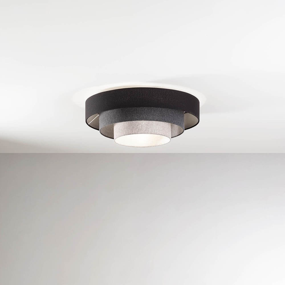Lampada del soffitto brava grigio fatto di metallo