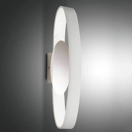Gaby LED Wandlampe Metall, moderne Wandbeleuchtung mit elegantem Design.