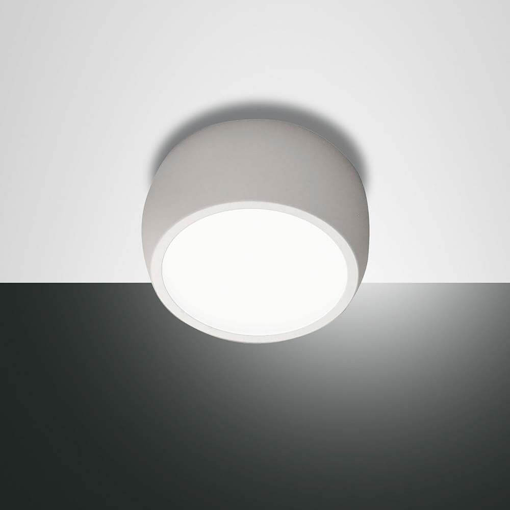 LED Deckenleuchte Vasto 630lm Weiß - schlichte, stilvolle Deckenlampe aus weißem Metall.