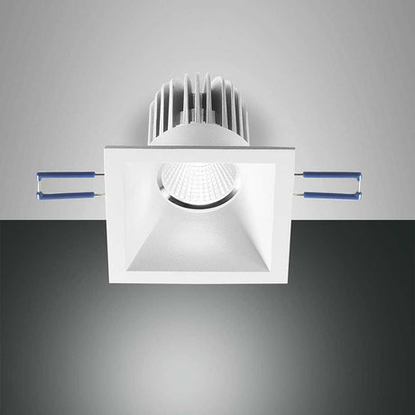 Sigma LED-Einbauspot mit versenkter Fassung Eckig für modernes Lichtdesign in Wohnräumen.