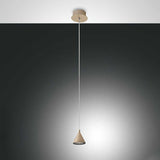 Moderne LED Pendelleuchte Delta aus Metall mit schicker konischer Form und elegantem Design.