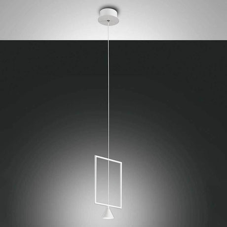 LED Pendelleuchte Sirio Eckig mit modernem Design und dezentem Licht für zeitgemäße Innenräume.