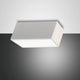 LED Spot Lucas aus Metall an der Decke montiert, modernes Design mit schlichten Linien und heller Beleuchtung.