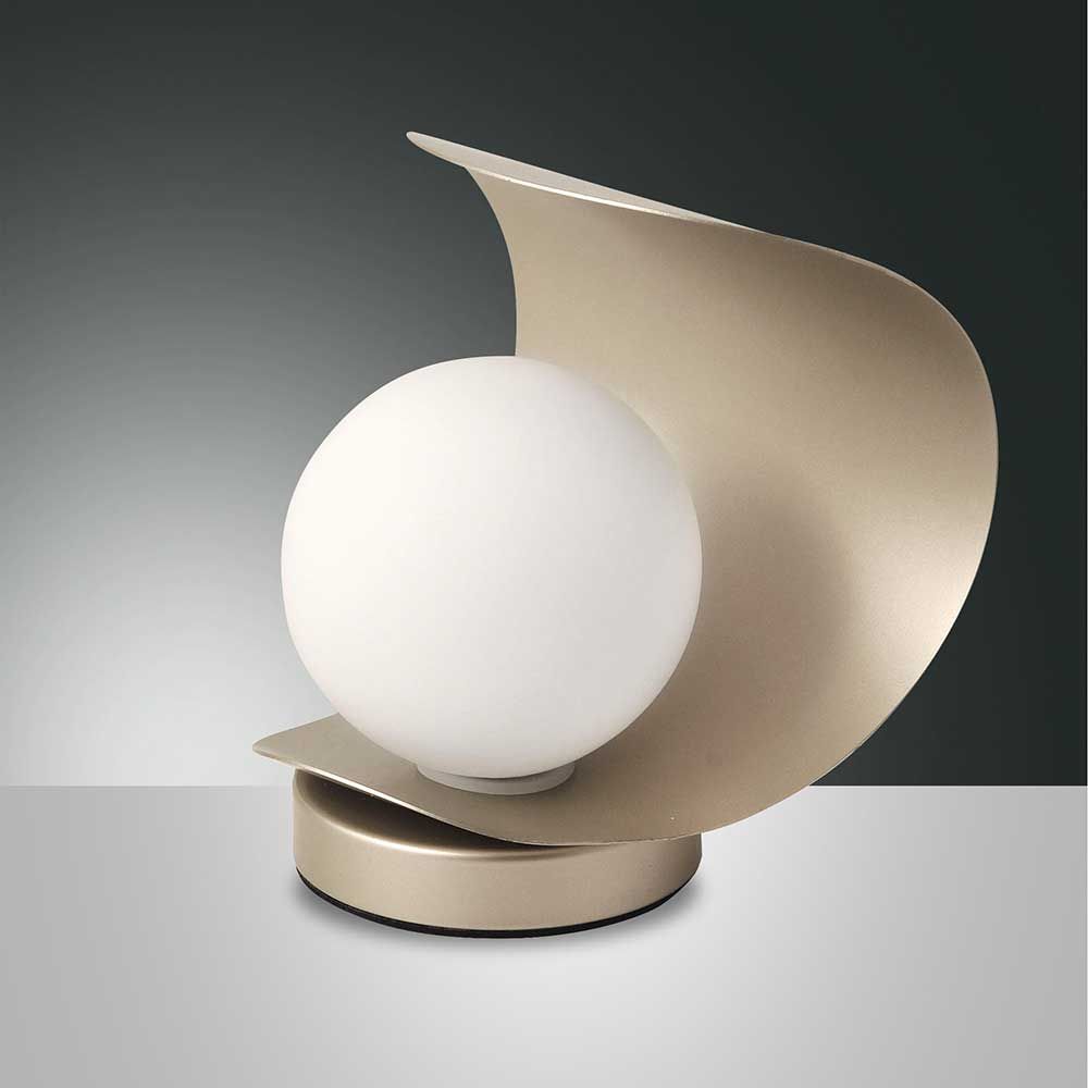 Stilvolle LED Tischlampe Adria aus Metall mit runder, weißer Leuchte und modernem Design.