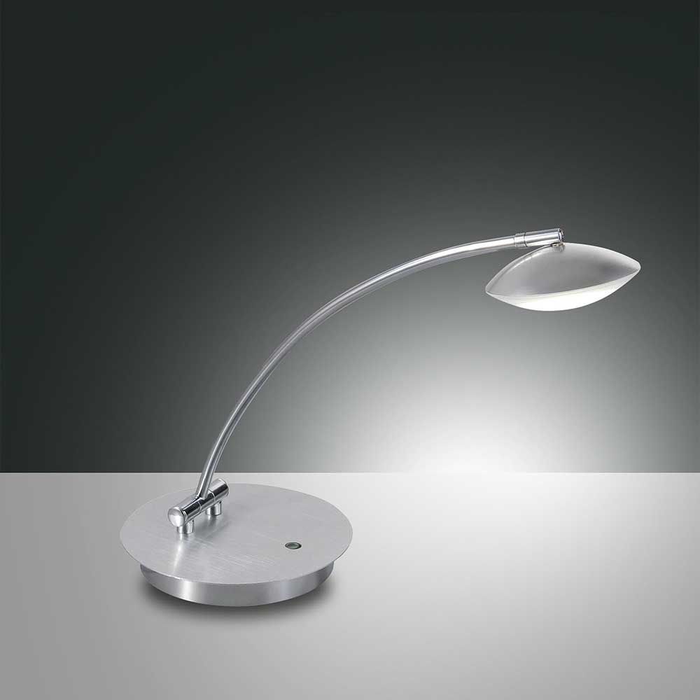 LED Tischleuchte Hale Ø 18cm, modernes Design mit gebogenem Arm und eleganter Basis, ideal für Schreibtische.