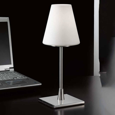 Lucy bordlampe 