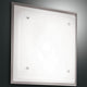 Moderne Maggie Deckenlampe aus Metall mit quadratischem Design und hellem Licht.