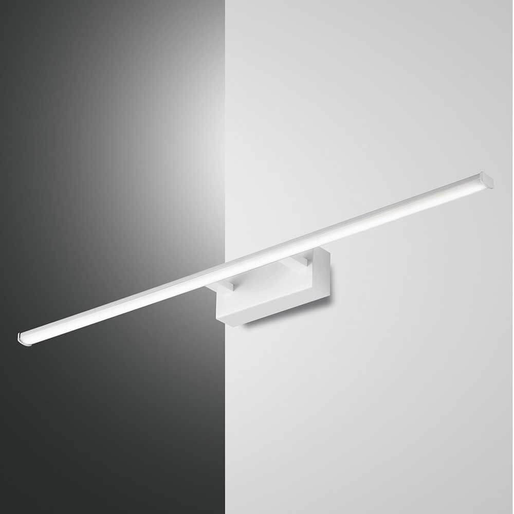 Nala LED Wandlampe aus Metall, moderne Wandbeleuchtung in elegantem Design auf einem minimalistischen Hintergrund.