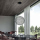 Sumter LED Pendelleuchte Ø 50cm Ball in modernem Wohnraum mit Draht-Look über Tisch
