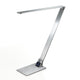Moderne Wasp Tischleuchte aus Aluminium mit USB-Anschluss und LED-Licht, elegant und funktional.