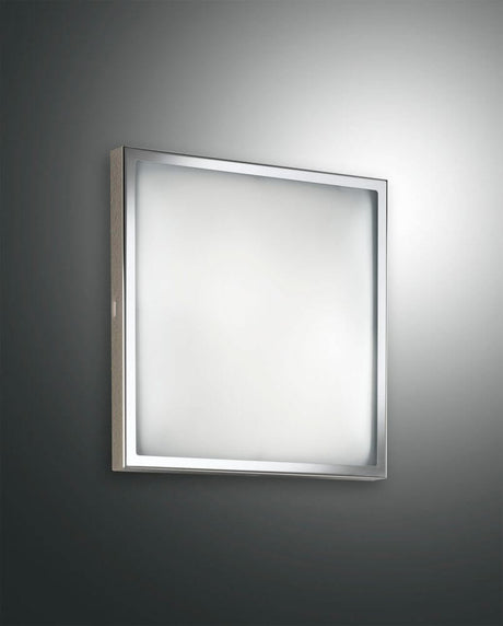 Plafonnier moderne Osaka monté au mur, design sobre et élégant.