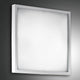 moderne LED Deckenlampe Osaka in quadratischer Form mit elegantem Design auf dunklem Hintergrund.