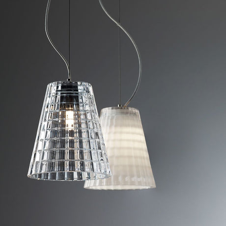 Fabbian Flow pendant light Ø 12cm in chrome and white, energy-efficient pendant light for stylish living spaces.