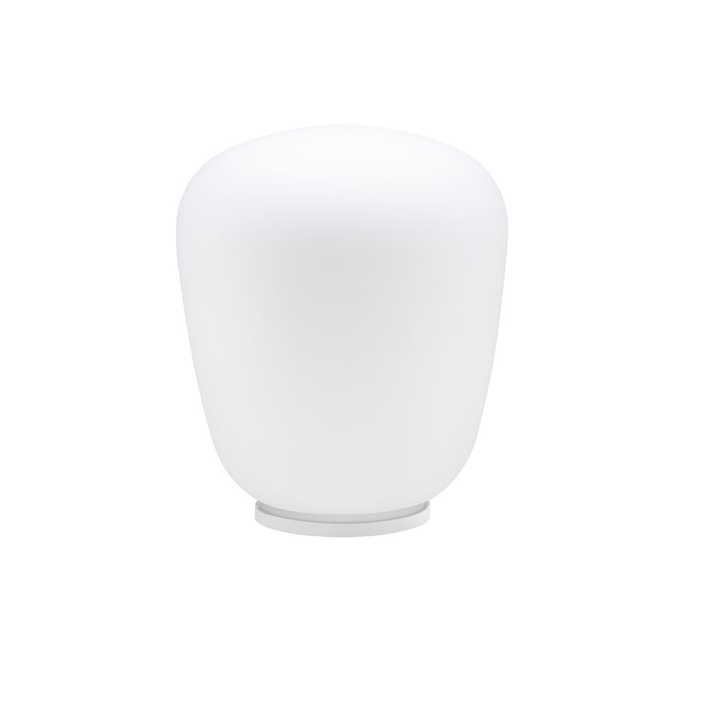 Fabbian Lumi Tischlampe Baka Ø 33cm aus weißem mundgeblasenem Glas für modernes und traditionelles Interieur.