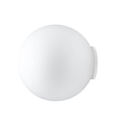 Fabbian Lumi Wandlampe Sfera Big in runder, weißer Ausführung für gleichmäßiges, warmes Licht.