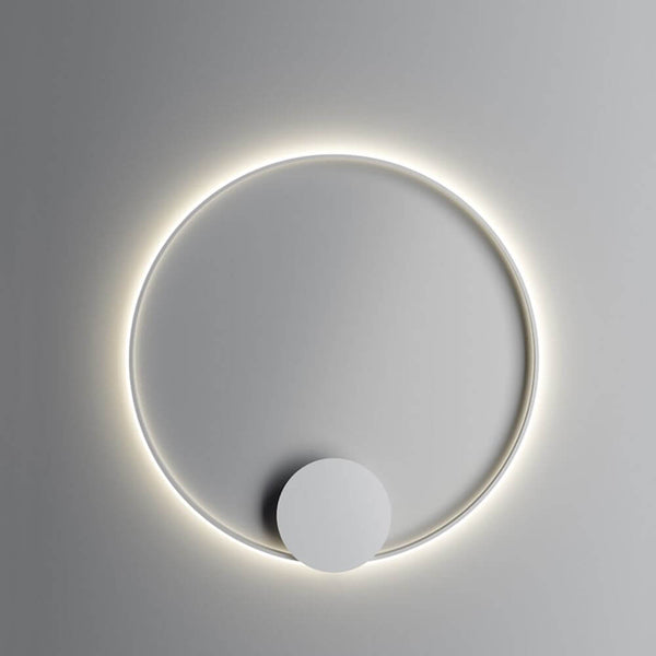 Applique murale Fabbian Olympic LED Ø 108,7 cm avec diffuseur circulaire et bande LED.